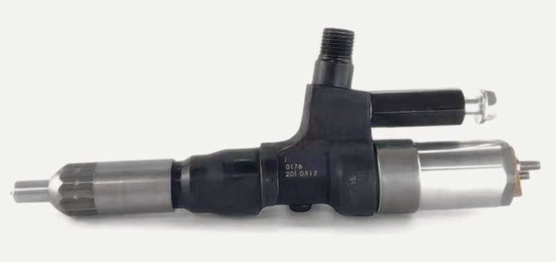 095000-0582 common rail fuel injector (OEM 23910-1201) — view 4
