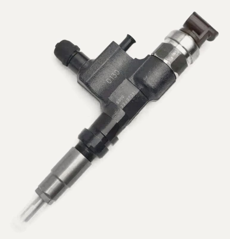 095000-6510 common rail fuel injector (OEM 23670-E0080) — view 4