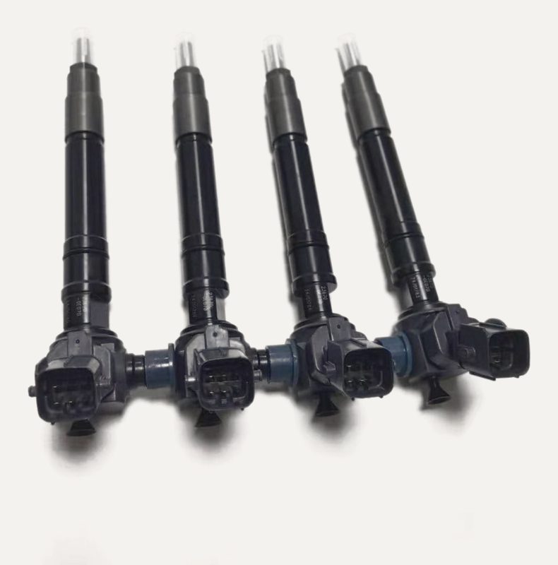 Fuel injector 295700-0310, OEM 23670-11030 — product photo