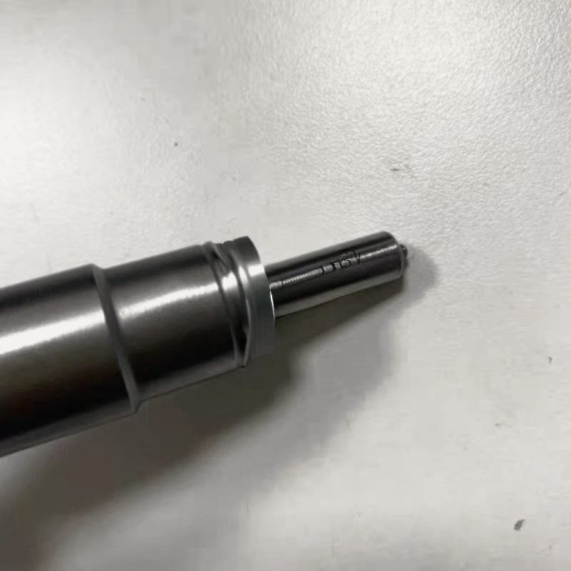 295700-0700 common rail fuel injector — view 2