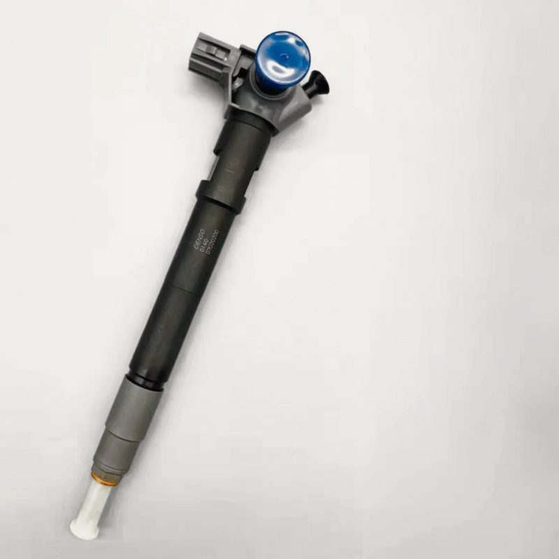 295700-0820 common rail fuel injector (OEM 33800-4C900) — view 4